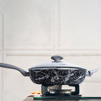 Arimi Italian Diamond Marble Set 3-piece - Saute Pan 11 Inch - Crepe Pan 9.8 Inch | Arimi Ensemble De Marbre Diamant Italien 3 Pieces – Sauteuse 11 Pouces – Crepiere 9,8 Pouces