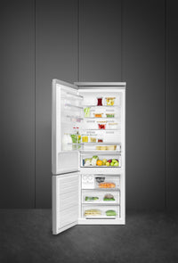 Smeg Portofino 16.2 Cu. Ft. Bottom-Freezer Refrigerator - FA490ULX|Réfrigérateur Smeg Portofino de 16,2 pi3 à congélateur inférieur - FA490ULX