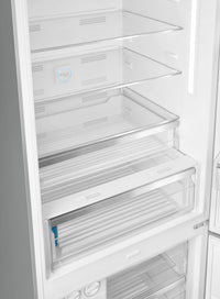 Smeg Portofino 16.2 Cu. Ft. Bottom-Freezer Refrigerator - FA490URX|Réfrigérateur Smeg Portofino de 16,2 pi3 à congélateur inférieur - FA490URX