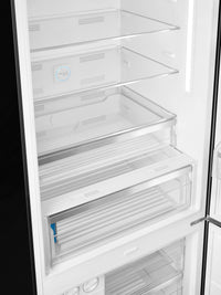 Smeg 18 Cu. Ft. Retro Bottom-Freezer Refrigerator - FAB38URBL|Réfrigérateur Smeg rétro de 18 pi3 à congélateur inférieur - FAB38URBL