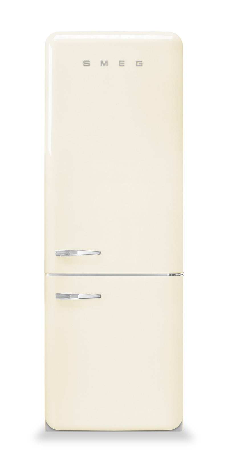 Smeg 18 Cu. Ft. Retro Bottom-Freezer Refrigerator - FAB38URCR|Réfrigérateur Smeg rétro de 18 pi3 à congélateur inférieur - FAB38URCR