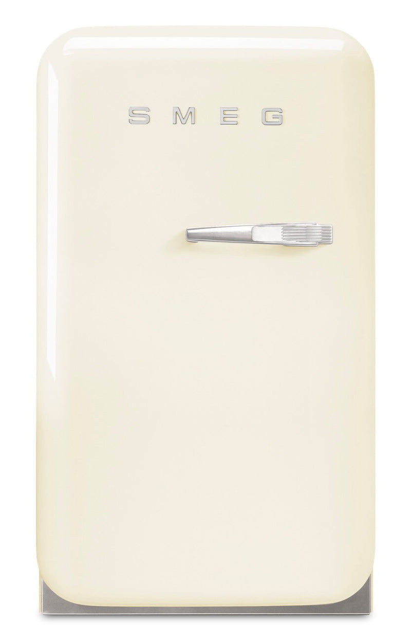 Smeg 1.5 Cu. Ft. Retro Compact Refrigerator - FAB5ULCR3|Réfrigérateur compact Smeg rétro de 1,5 pi3 - FAB5ULCR3