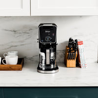 Ninja DualBrew Pro Specialty Coffee System, Single-Serve, Pod and 12-Cup Drip Coffee Maker - CFP301C  | Système d’infusion de spécialité DualBrew Pro de Ninja, portion individuelle, capsule et cafetière filtre de 12 tasses - CFP301C  | NJCFP301