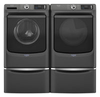 Maytag 5.8 Cu. Ft. Pet Pro Smart Front-Load Washer and 7.4 Cu. Ft. Gas Dryer - Volcano Black | Laveuse intelligente à chargement frontal Pet Pro de 5,8 pi3 et sécheuse à gaz de 7,4 pi3 de Maytag – noir volcan | MAFL702U