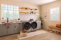 Whirlpool 5.2 Cu. Ft. Smart Front-Load Washer and 7.4 Cu. Ft. Electric Dryer - Radiant Silver | Laveuse intelligente à chargement frontal de 5,2 pi³, sécheuse électrique de 7,4 pi³ de Whirlpool - argenté radieux | WHFL57RR