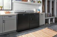 Maytag 5.4 Cu. Ft. Top-Load Washer and 7 Cu. Ft. Gas Dryer with Steam - Volcano Black | Laveuse à chargement par le haut 5,4 pi3 et sécheuse à gaz 7 pi3 avec vapeur de Maytag - noir volcan | MATL545G