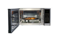 Danby 1.3 Cu. Ft. Multifunction Countertop Microwave with Air Fry - DBMW1361ABSS | Four à micro-ondes de comptoir multifonctionnel Danby de 1,3 pi3 avec friture à air - DBMW1361ABSS | DBMW13SS