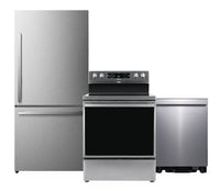 Hisense 3-Piece Kitchen Appliance Package | Ensemble de 3 électroménagers Hisense pour la cuisine | HI02KPK3