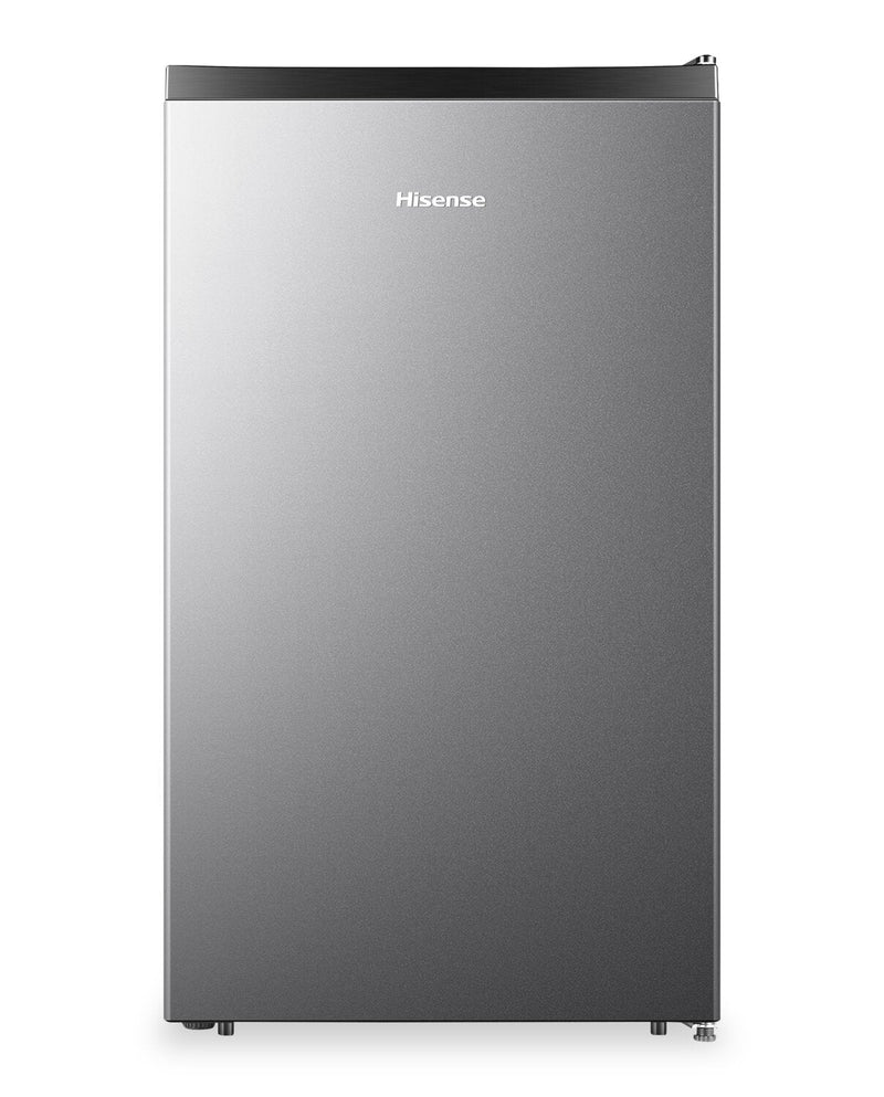 Hisense 18.7" 4.4 Cu. Ft. Compact Refrigerator - Silver - RC44C1GSE | Réfrigérateur compact Hisense de 4,4 pi3 et de 18,7 po - argenté - RC44C1GSE | RC44C1GE