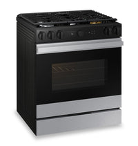 Samsung 6 Cu. Ft. Smart Gas Slide In Range with Oven Camera - Stainless Steel - NSG6DG8700SRAA | Cuisinière intelligente à gaz encastrée Samsung de 6 pi³ avec caméra de four - acier inoxydable - NS…