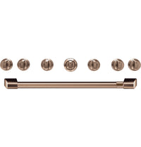 Café Handle and Knob Set for 36" Range in Brushed Copper - CXPR6HKPMCU | Ensemble de poignées et de boutons Café cuivre brossé pour cuisinière de 36 po - CXPR6HKPMCU | CXPR6HCU
