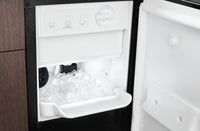 Whirlpool 15" Ice Maker with Clear Ice Technology - WUI75X15HB|Machine à glaçons Whirlpool de 15 po avec technologie de glaçons transparents - WUI75X15HB|WUI75X1B